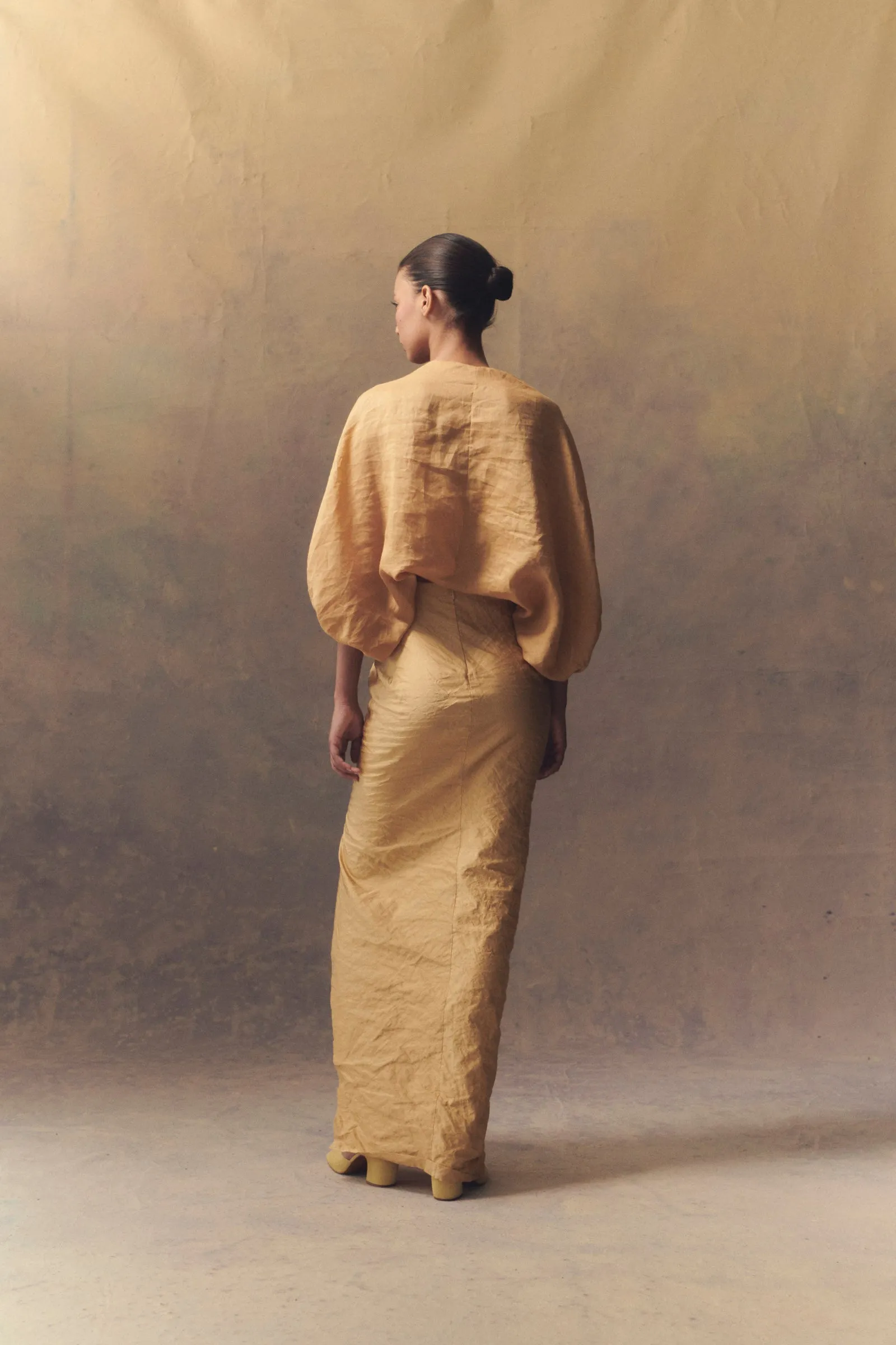 Rami, short jacket in peach ramie